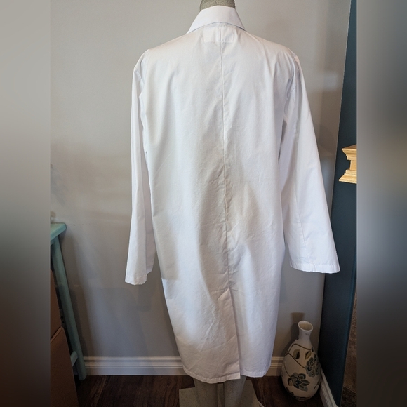 Professional Unisex Lab Coat with 3 pockets Unisex Sz Med Mens Fits women's L/XL - Picture 4 of 7